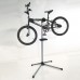 Oficina de cavalete da bicicleta da montagem